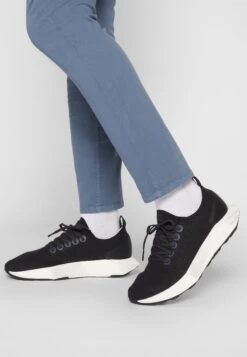 Tree Flyers - Sneakers Laag - Natural Black Blizzard Sole