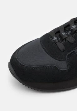 Calvin Klein Jeans Runner Sock Laceup - Sneakers Laag - Triple Black -Pier One winkel 130aafc516a042a6baff70401cb5e08a