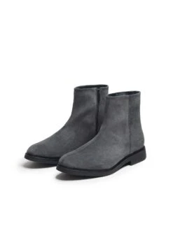 Sotogrande - Korte Laarzen - Grey Shark Suede 11 Sotogrande - Korte Laarzen - Grey Shark Suede -Pier One winkel 2a8fba0c2ee84ba684d94bb4847507f9