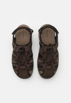 Pier One Leather - Outdoorsandalen - Brown 9 Pier One Leather - Outdoorsandalen - Brown -Pier One winkel 2f7ff40eeede463ba421d45819843353