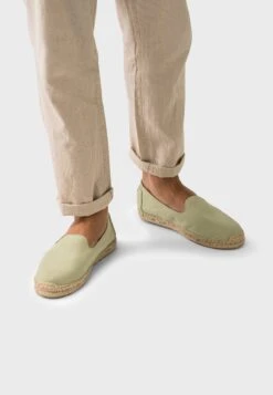 Moc Vegan Suede - Espadrilles - Olive Green