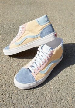 Vans Mid Skool 37 Unisex - Sneakers Hoog - Cement Blue/Impala -Pier One winkel 9131d3955e3e4627b69493e9ba87fbb8