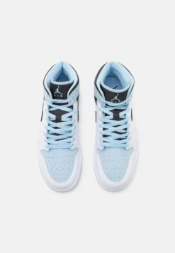 Air Jordan 1 Mid Se - Sneakers Hoog - White/Ice Blue/Black -Pier One winkel 92704370d45f4bcb8d4d1179d3f2263c