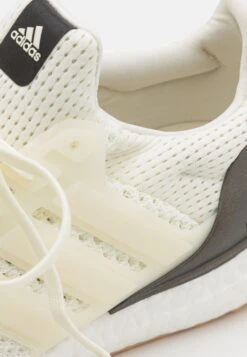 Adidas Sportswear Ultraboost 1.0 - Sneakers Laag - Off-White/Core Black 11 Adidas Sportswear Ultraboost 1.0 - Sneakers Laag - Off-White/Core Black -Pier One winkel 9e5f3bc82069403084f0d819ee05076a