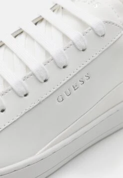 Guess Udine - Sneakers Laag - White -Pier One winkel a72956e916784051a6420694b4298924