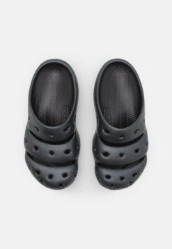 Keen Yogui - Muiltjes - Graphite -Pier One winkel b352e2e53a5747cea1625c6b1b8579c3