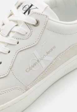 Calvin Klein Jeans Classic Cupsole Mono - Sneakers Laag - White/Black -Pier One winkel c21755391d544fb3a4989b65f72c20fd