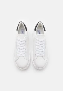 Steve Madden Fynner - Sneakers Laag - White -Pier One winkel def664f00c494dc49e453465ccccd076