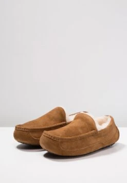 Ugg Ascot - Pantoffels - Cognac -Pier One winkel f1dddadf05984d31a12401fc981b185d